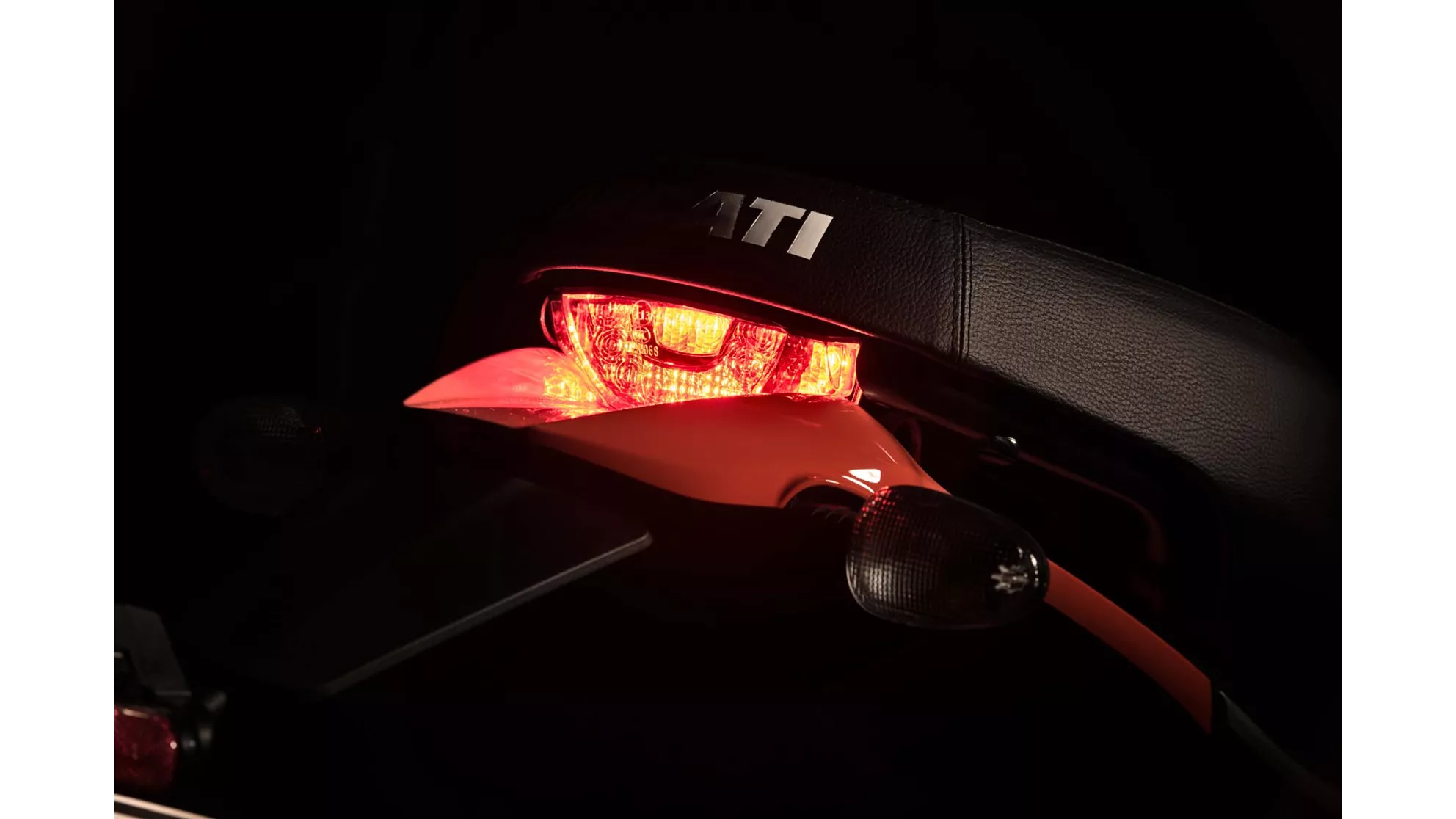 Ducati Scrambler Sixty2 - Image 21 Ducati Scrambler Sixty2 - Image 21